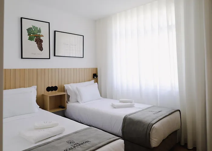 ゲストハウス Casa D'albarrois